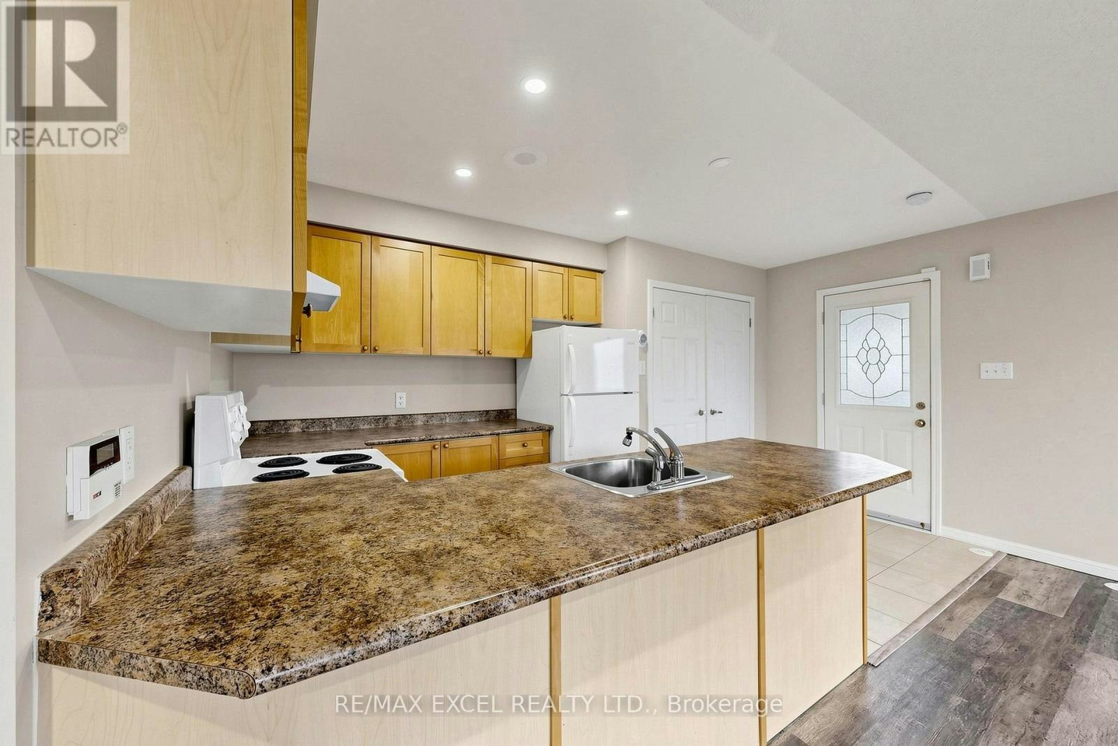 11 Peony Street, Markham, ON, L6B 1M2 - 27