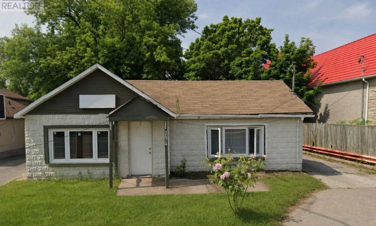 2574 Confederation Parkway