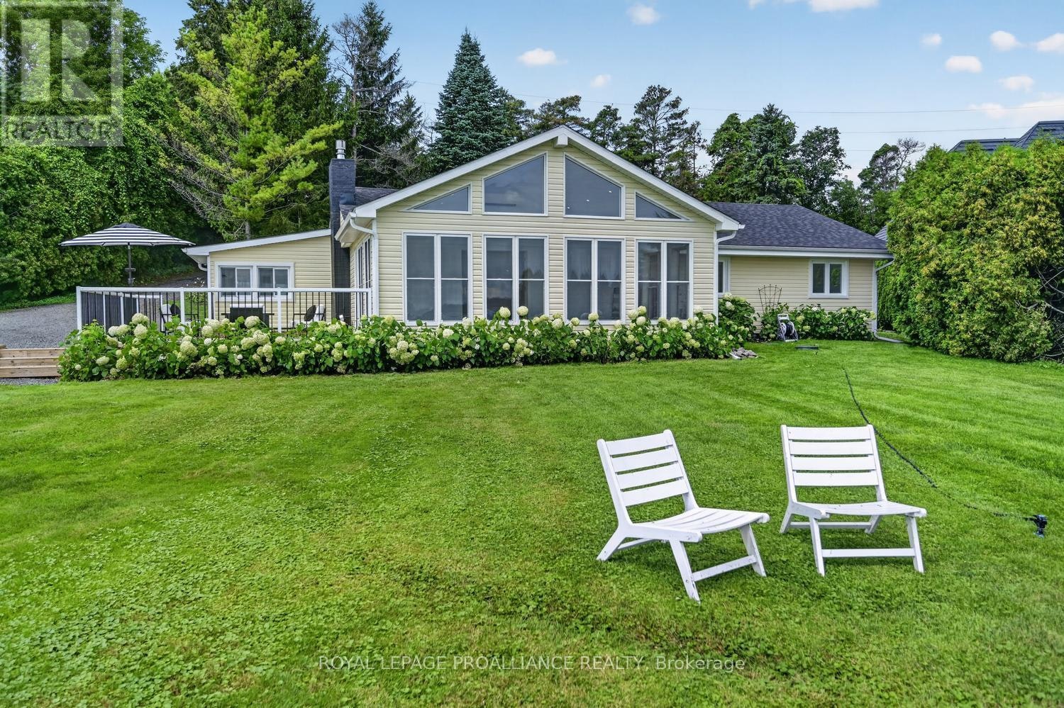 1637 County 2 Rd Road, Cardinal, ON, K0E 1T1