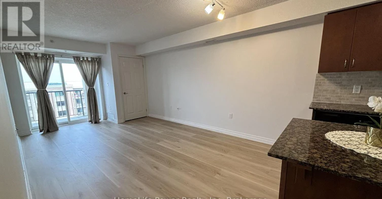 705-776 Laurelwood Drive, Waterloo, ON, N2V 0A8 - 14