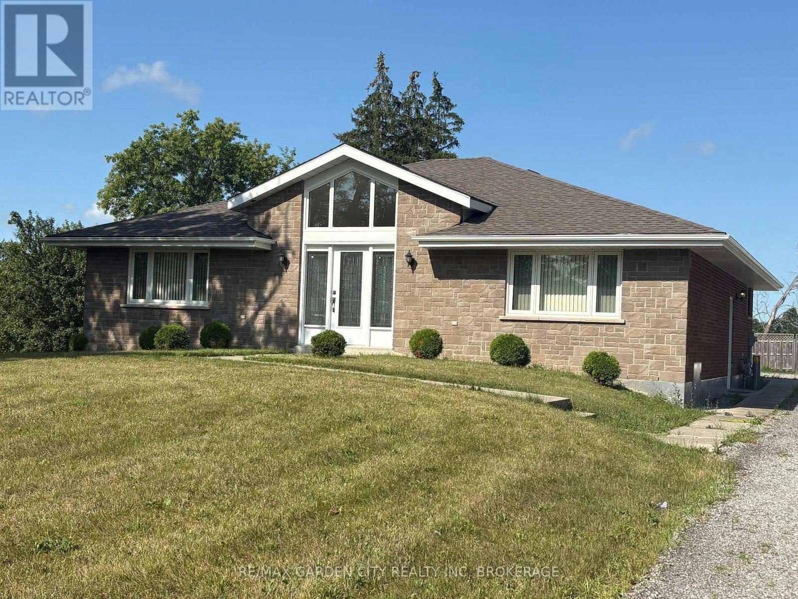 11981 Morris Road, Niagara Falls, ON, L3B 5N4