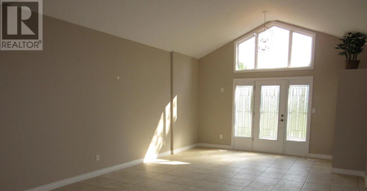 11981 Morris Road, Niagara Falls, ON, L3B 5N4 - 3
