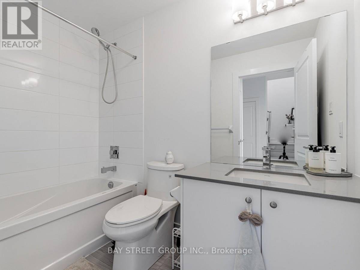 10-52 Holmes Avenue, Toronto, ON, M2N 0J9 - 10