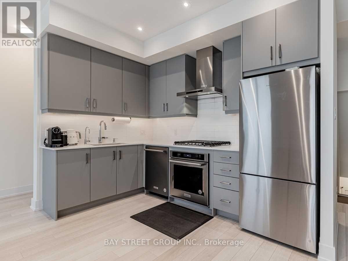 10-52 Holmes Avenue, Toronto, ON, M2N 0J9 - 5