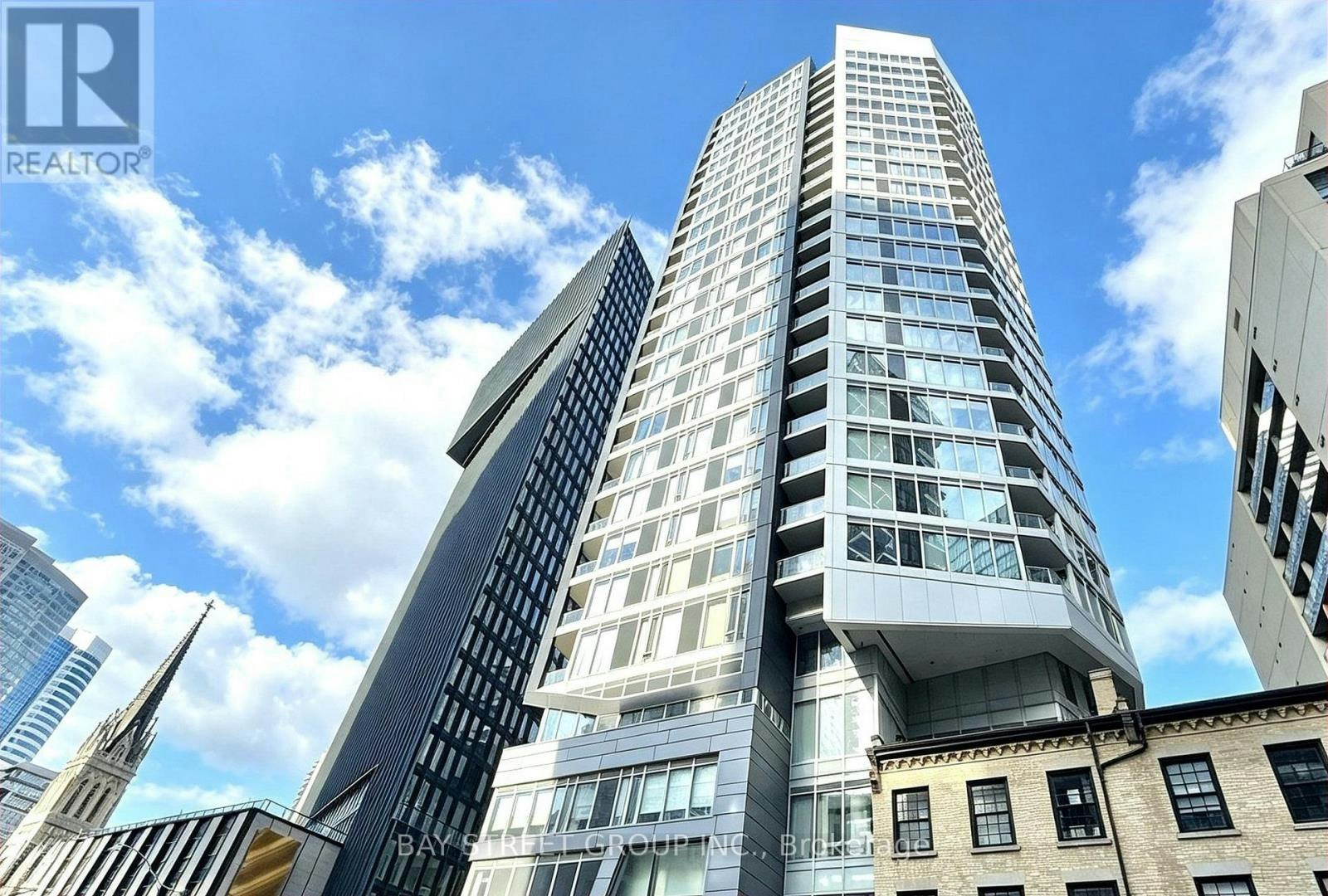 1906-68 Shuter Street, Toronto, ON, M5B 1B4
