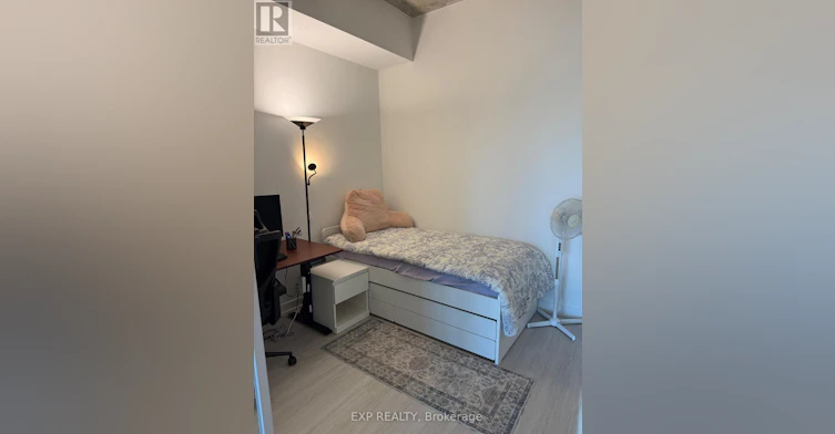 702-195 Mccaul Street, Toronto, ON, M5T 0E5 - 4