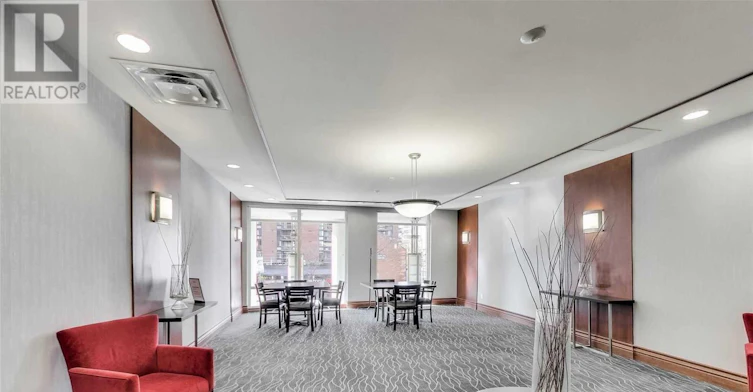 908-1121 Bay Street, Toronto, ON, M5S 3L9 - 13