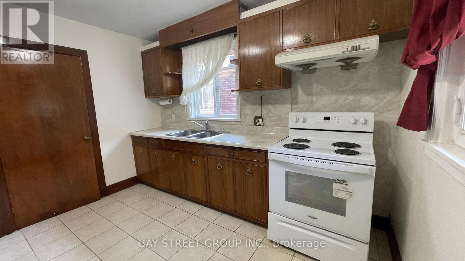 260 Moore Park Avenue, Toronto, ON, M2M 1N6 - 13