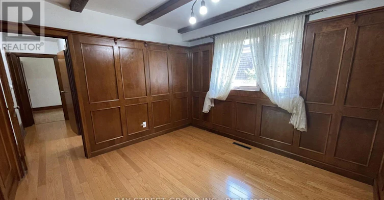 260 Moore Park Avenue, Toronto, ON, M2M 1N6 - 6