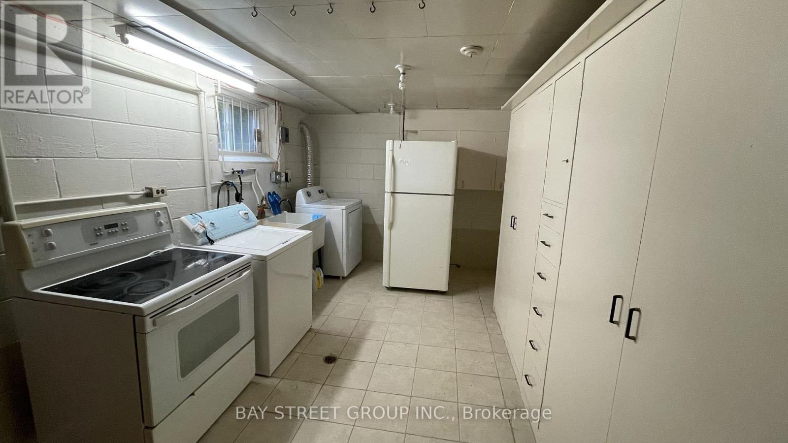 260 Moore Park Avenue, Toronto, ON, M2M 1N6 - 18