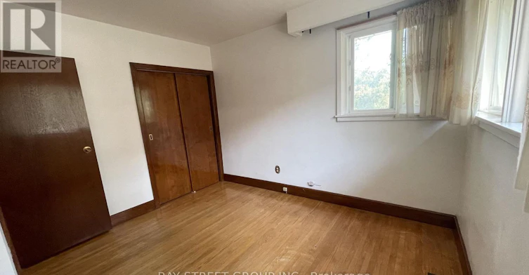 260 Moore Park Avenue, Toronto, ON, M2M 1N6 - 10