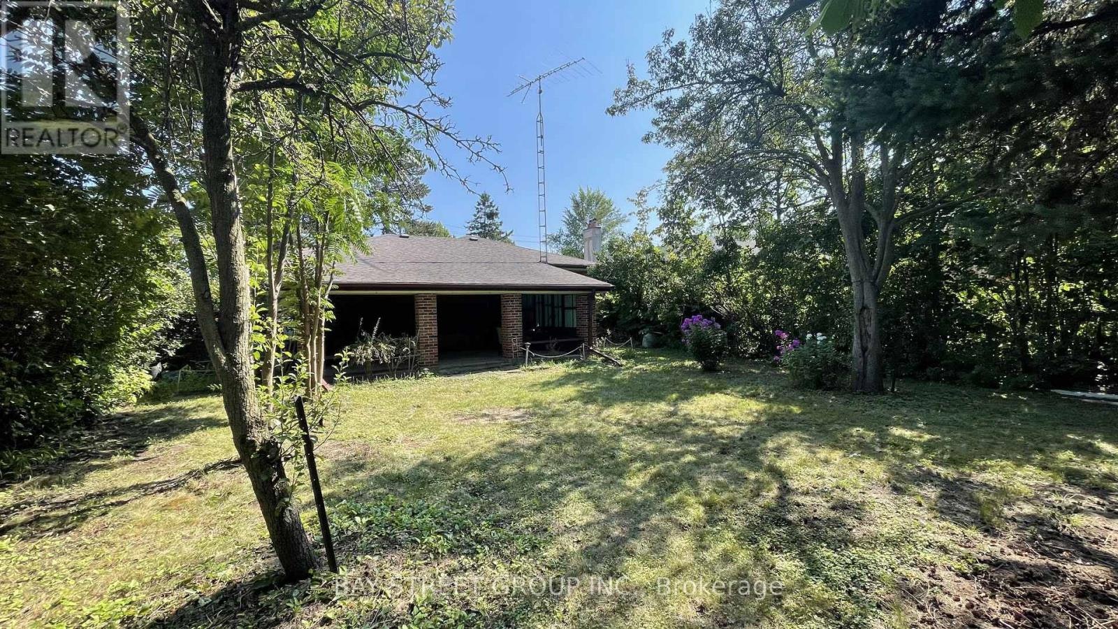 260 Moore Park Avenue, Toronto, ON, M2M 1N6 - 22