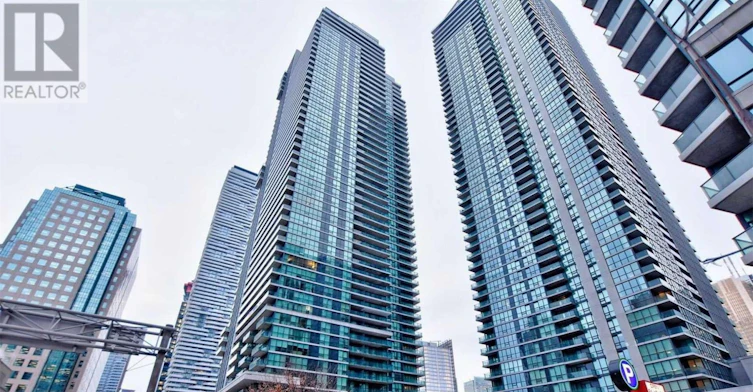 4905-33 Bay Street, Toronto, ON, M5J 2Z3 - 2