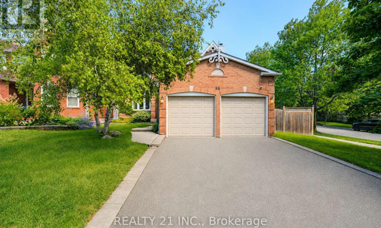 95 Hearne Crescent