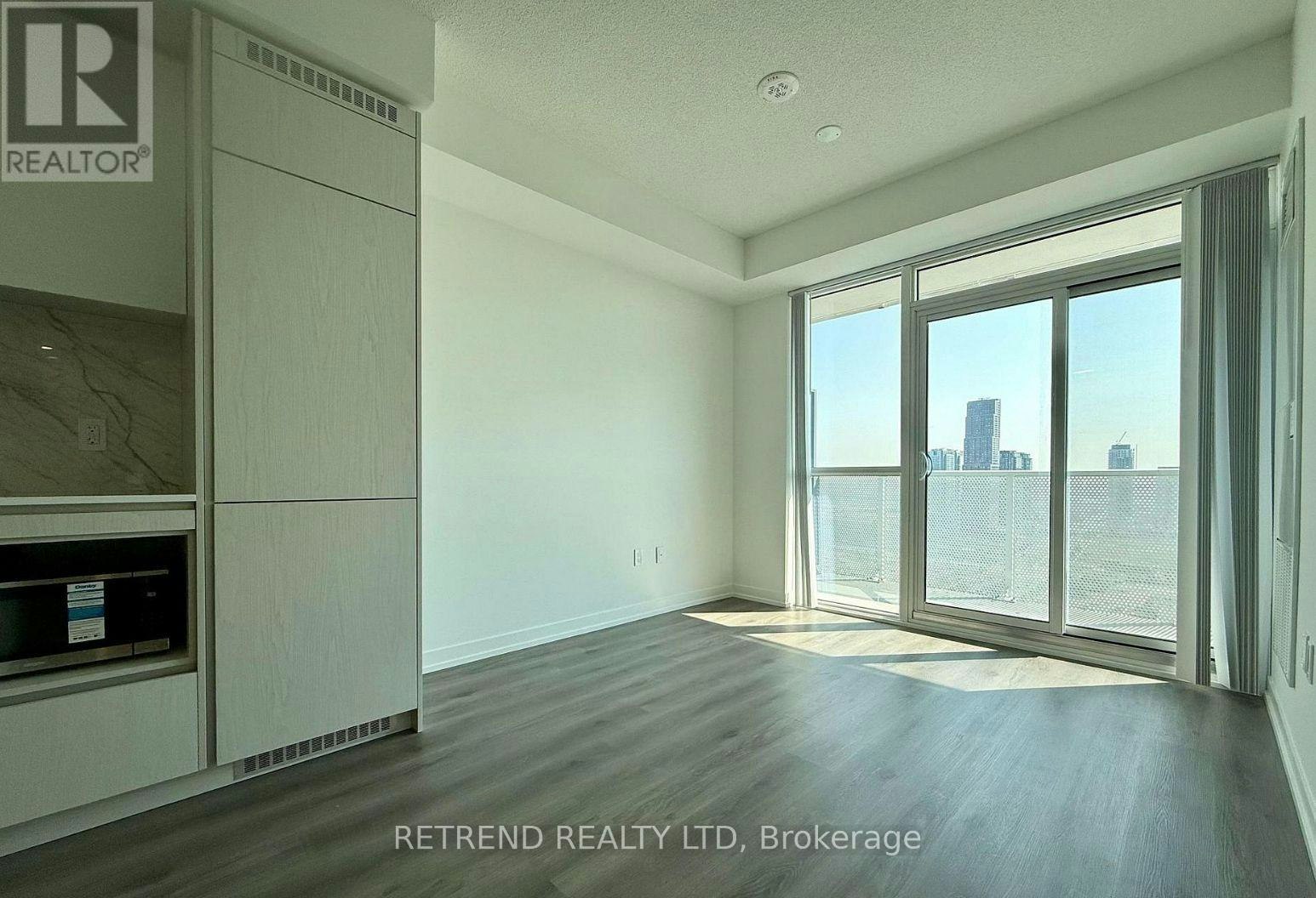 2907-28 Interchange Way, Vaughan, ON, L4K 0P8 - 3
