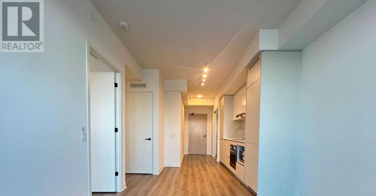 2907-28 Interchange Way, Vaughan, ON, L4K 0P8 - 4