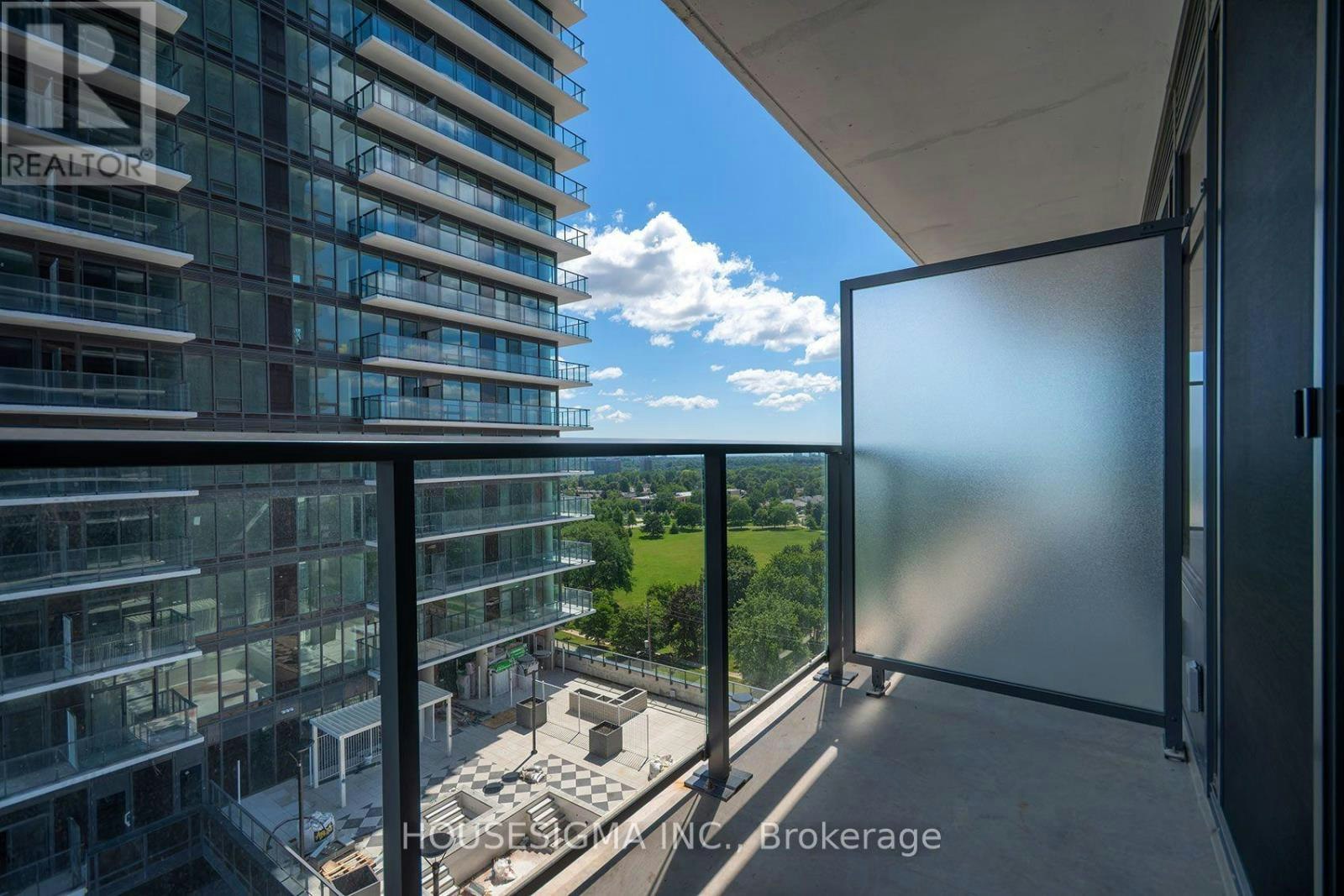 1105-4010 Eglinton Avenue W, Toronto, ON, M9A 0G5 - 11
