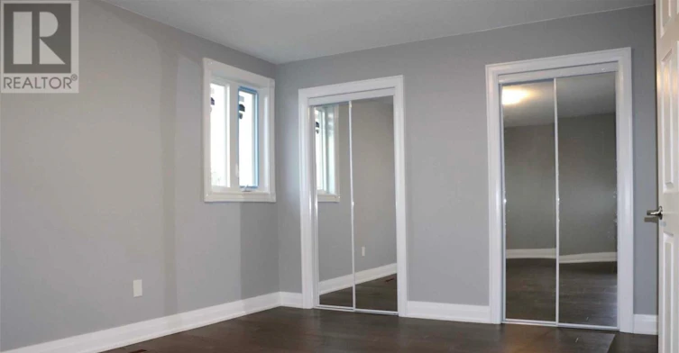 3210 Fairfox Crescent, Mississauga, ON, L4X 2V8 - 10
