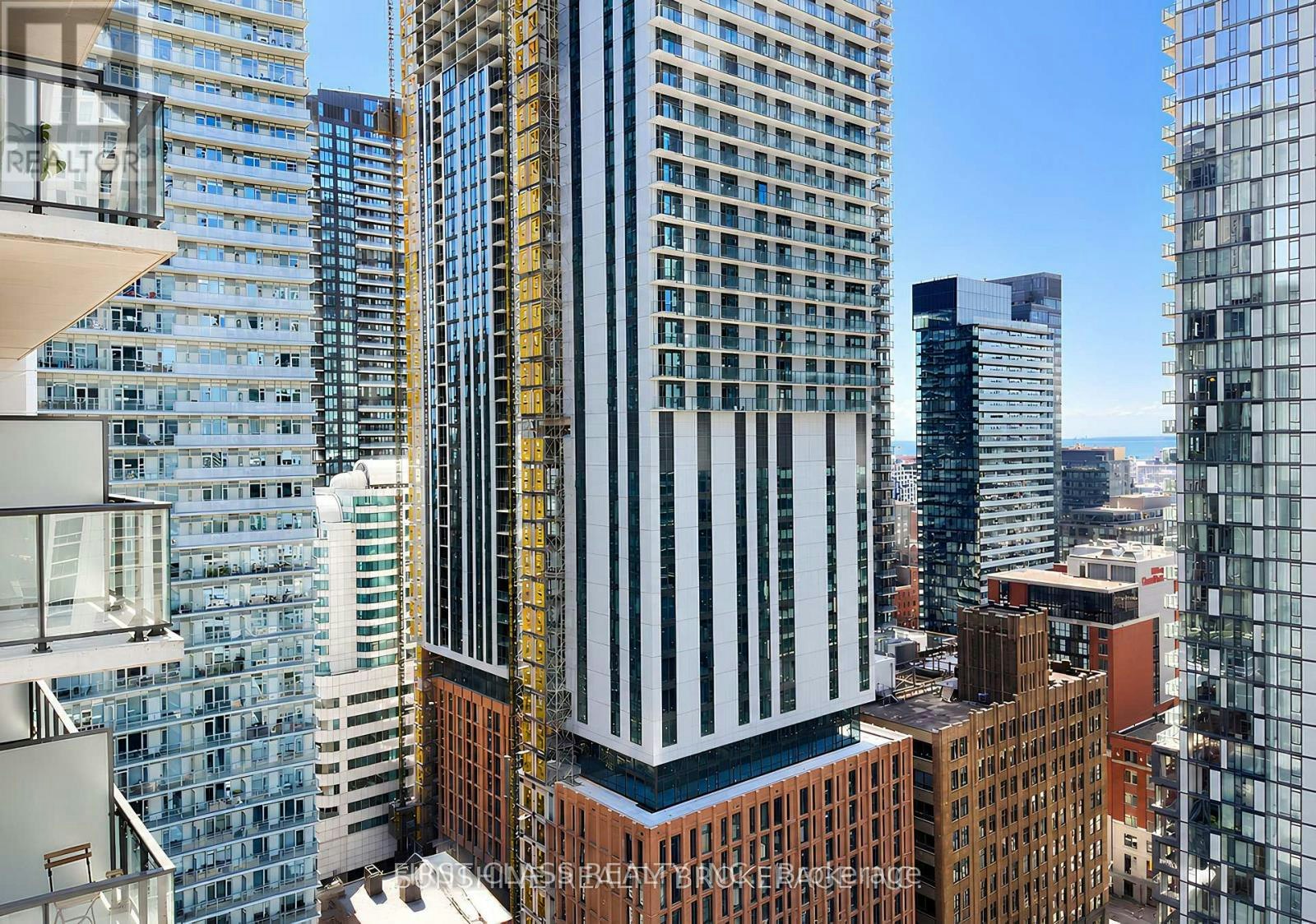 2304-290 Adelaide Street W, Toronto, ON, M5V 1P6 - 35