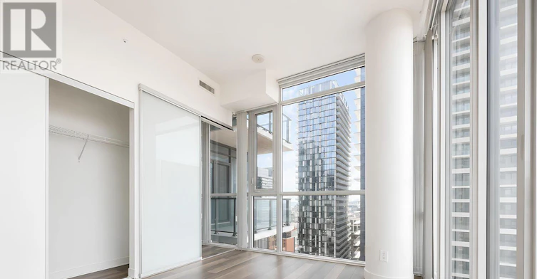 2304-290 Adelaide Street W, Toronto, ON, M5V 1P6 - 13