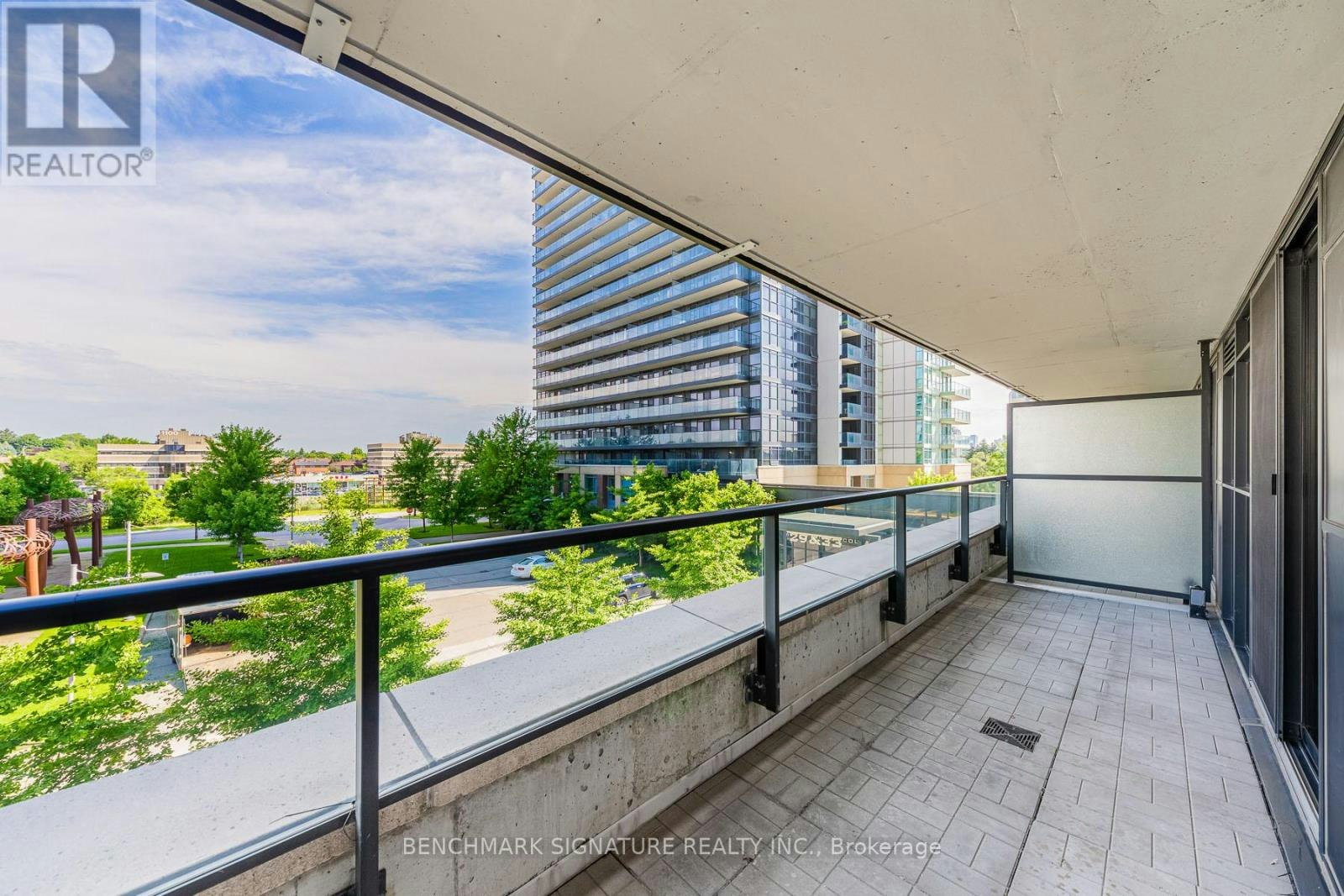 306-29 Singer Court, Toronto, ON, M2K 0B3 - 11