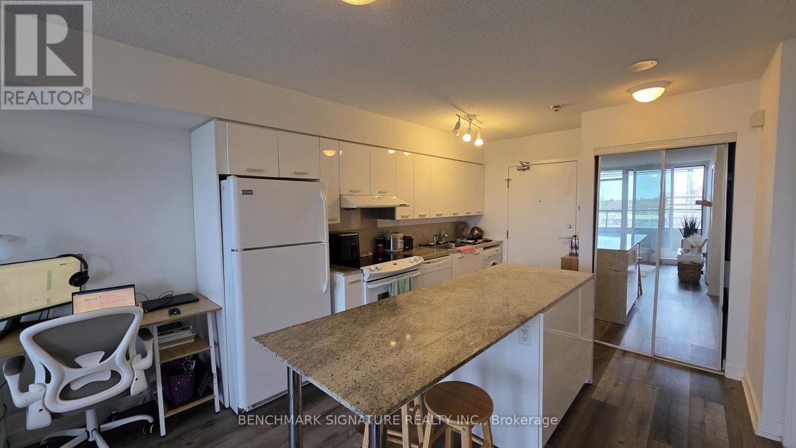 306-29 Singer Court, Toronto, ON, M2K 0B3 - 5