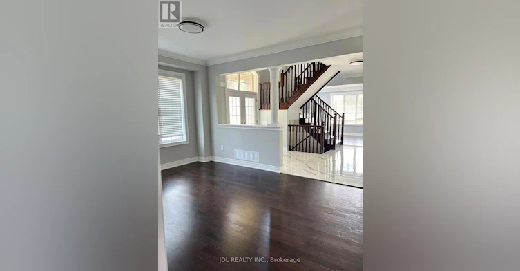 16 Jericho Avenue, Georgina, ON, L4P 0G9 - 3