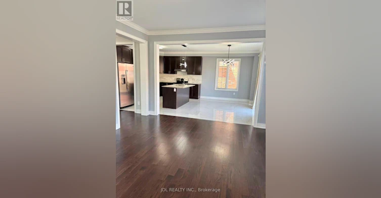 16 Jericho Avenue, Georgina, ON, L4P 0G9 - 9