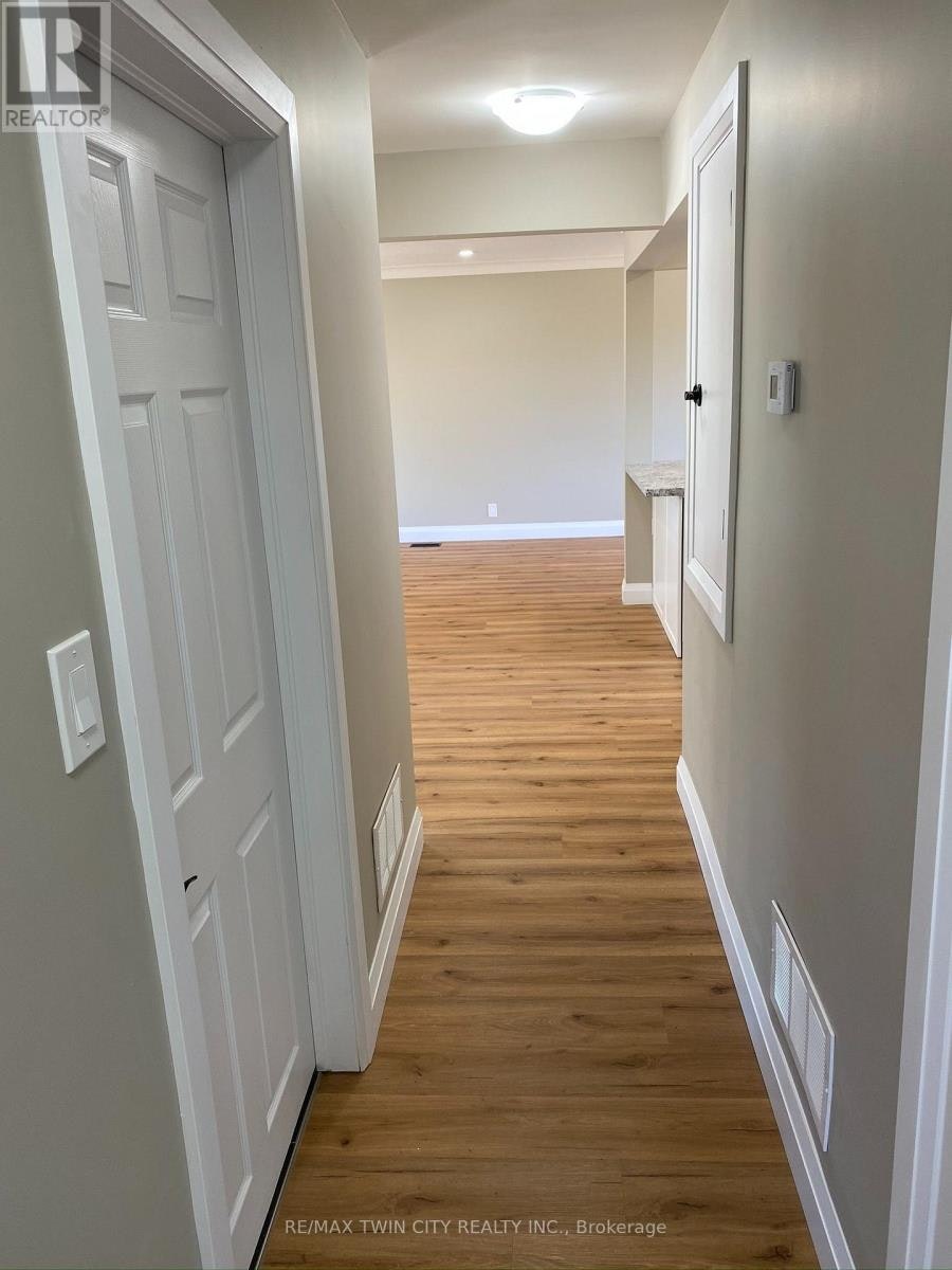 MAIN FLOOR-25 Hickery Place, Brantford, ON, N3S 3C7 - 22