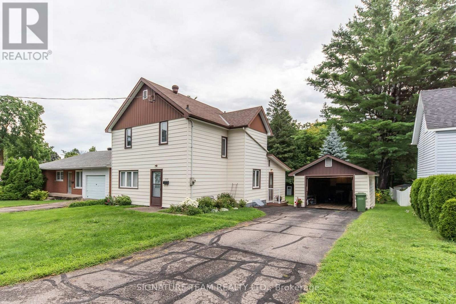 259 Peter Street, Pembroke, ON, K8A 1R1