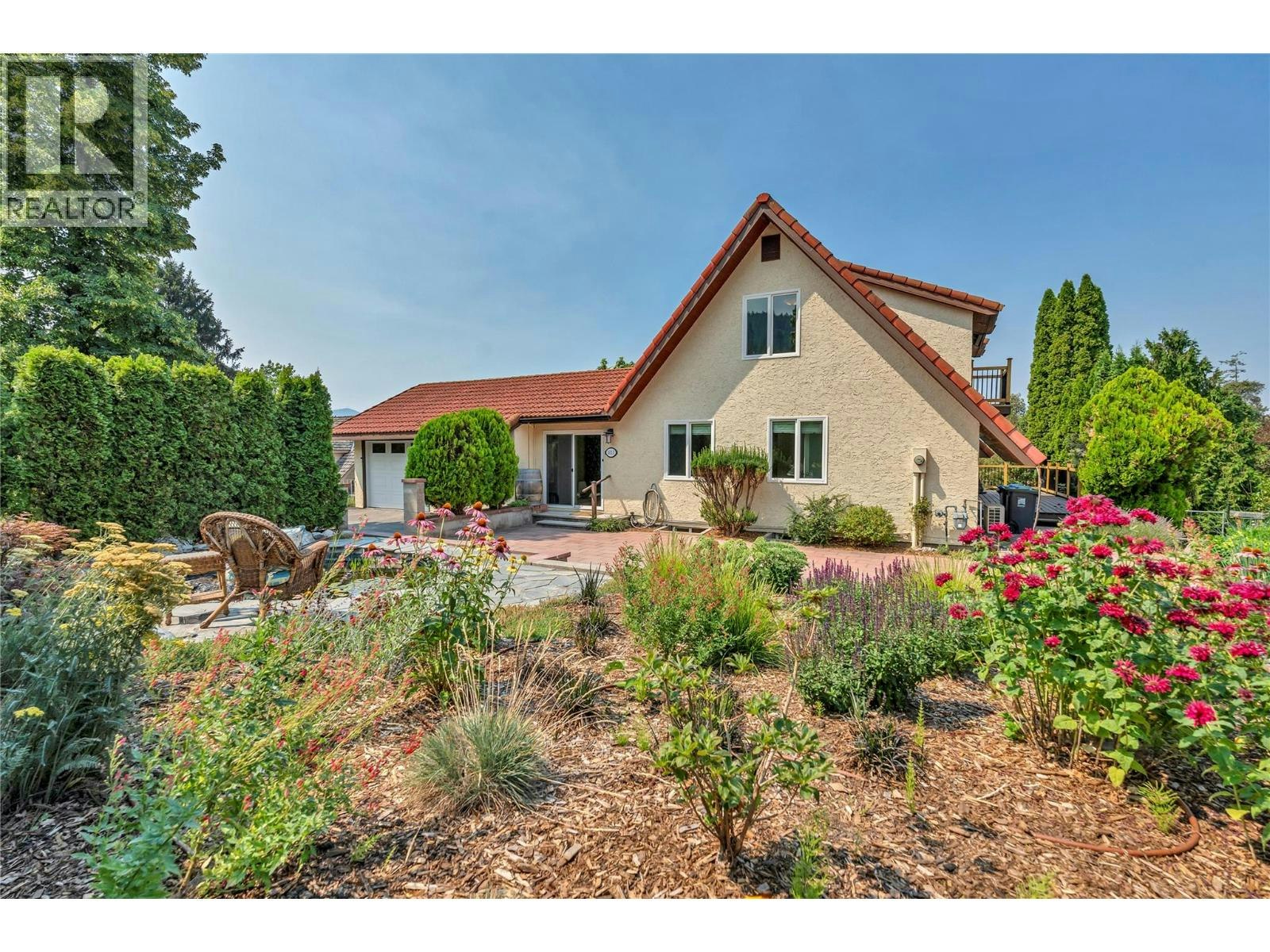 3015 Ponderosa Drive, Naramata, BC, V0H 1N1