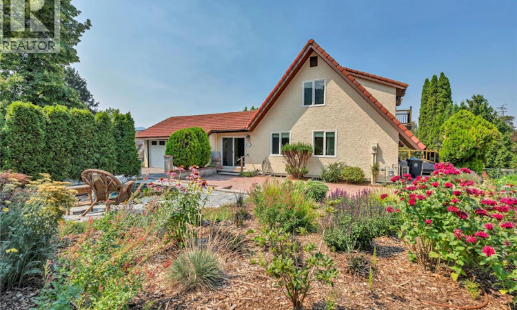 3015 Ponderosa Drive