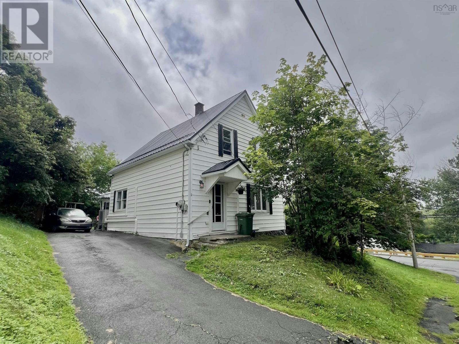 2 Central Avenue, Trenton, NS, B0K 1X0