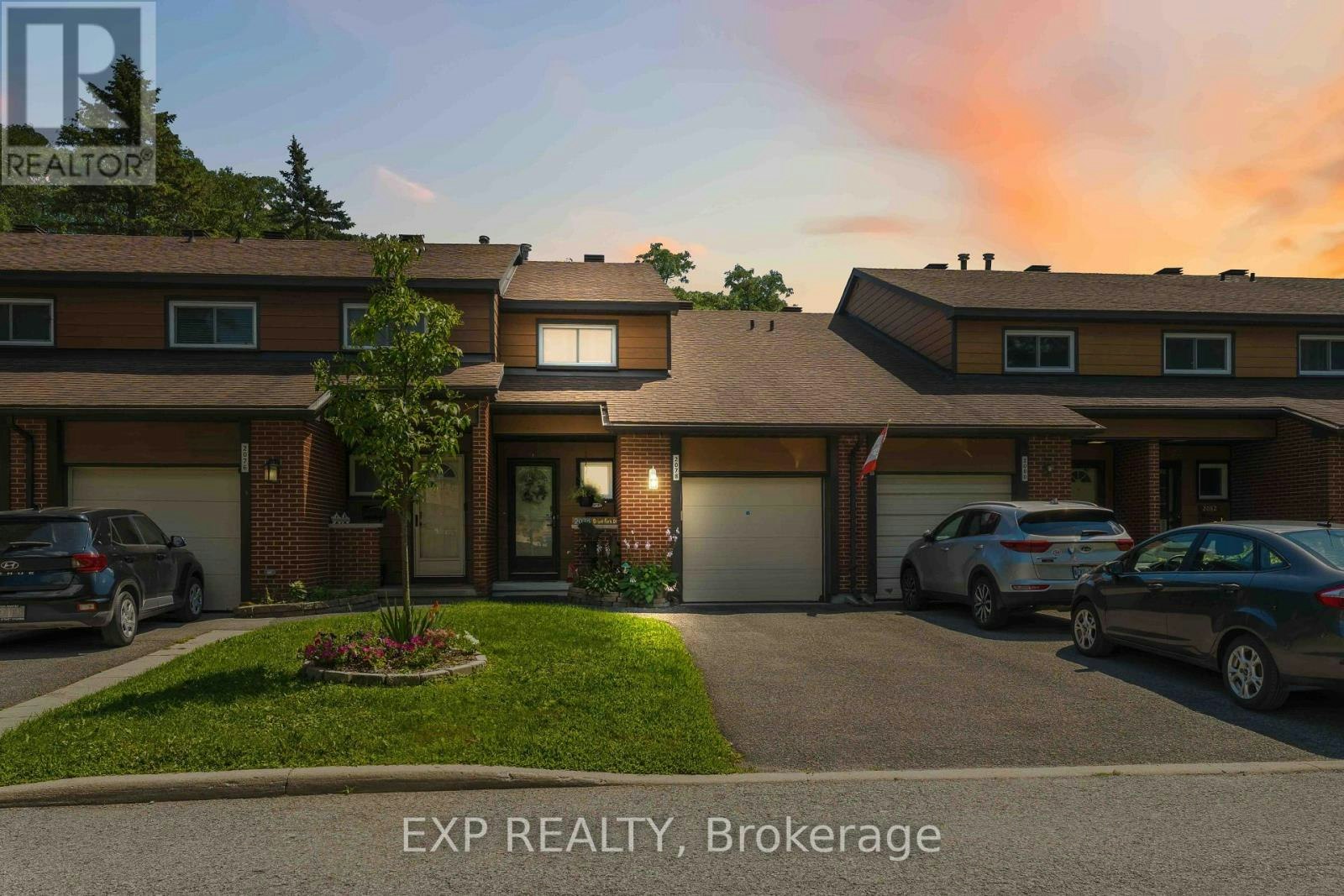 52-2078 Orient Park Drive, Ottawa, ON, K1B 4V9