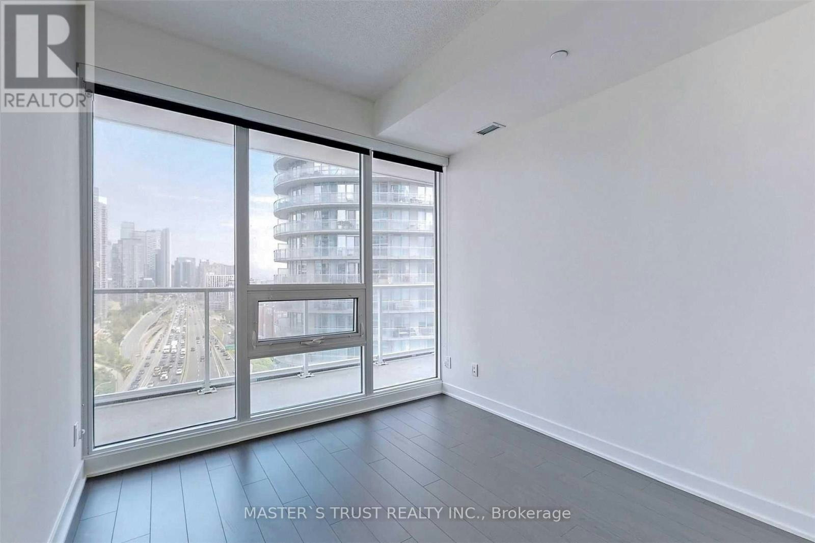 2611-17 Bathurst Street, Toronto, ON, M5V 0N1 - 15