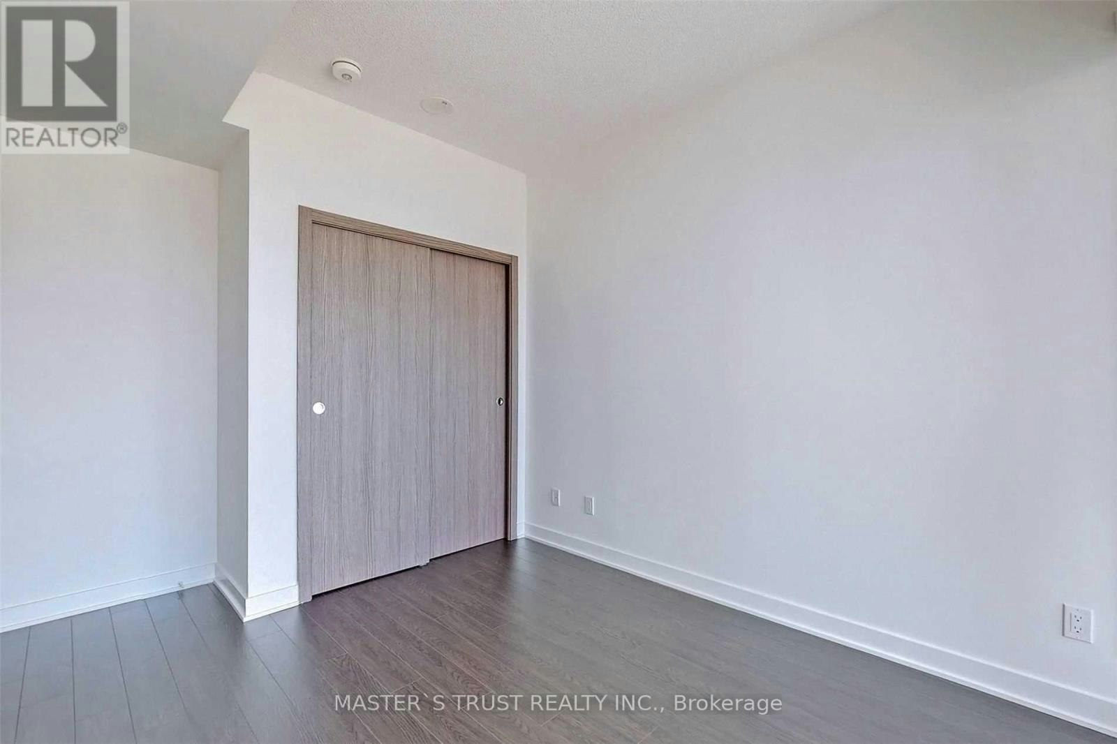 2611-17 Bathurst Street, Toronto, ON, M5V 0N1 - 17