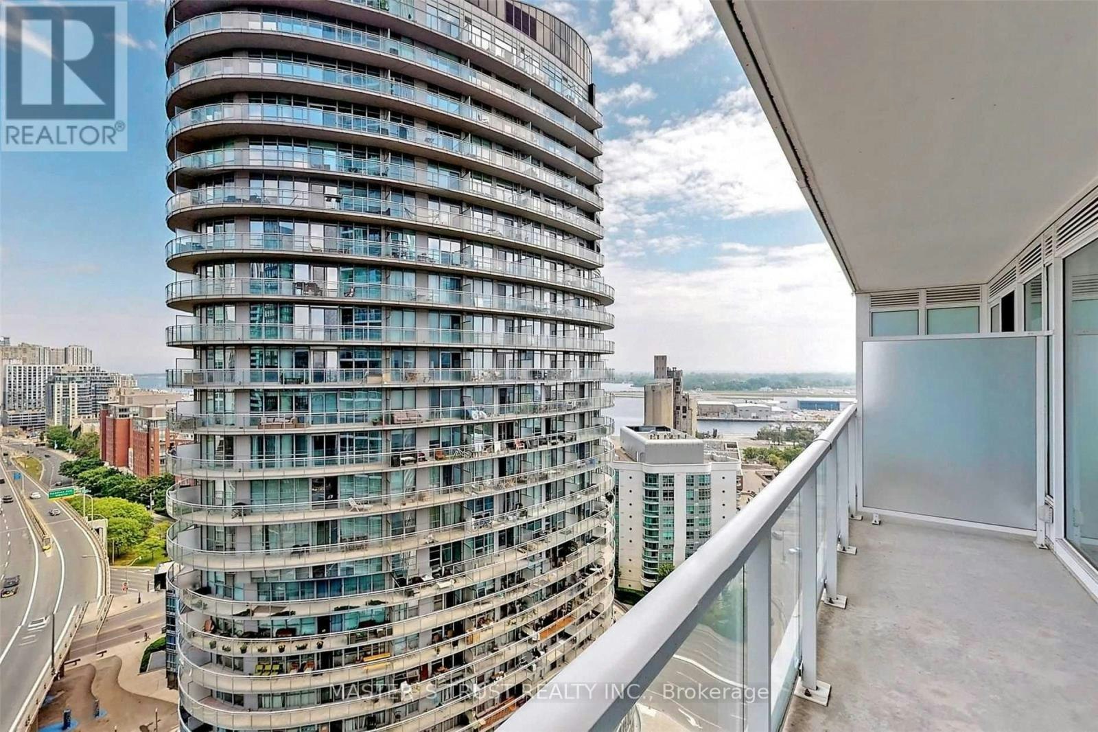 2611-17 Bathurst Street, Toronto, ON, M5V 0N1 - 24