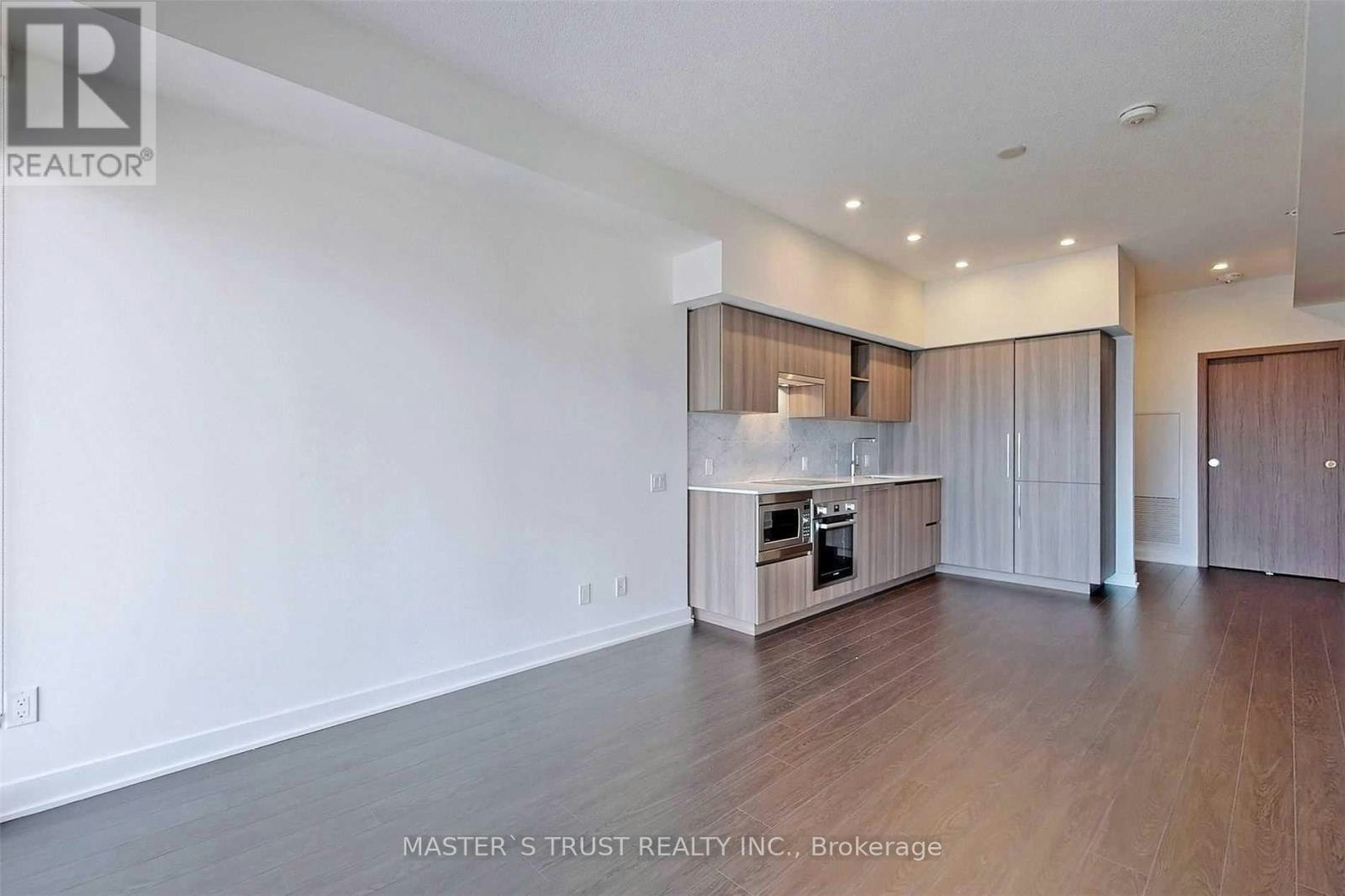 2611-17 Bathurst Street, Toronto, ON, M5V 0N1 - 12