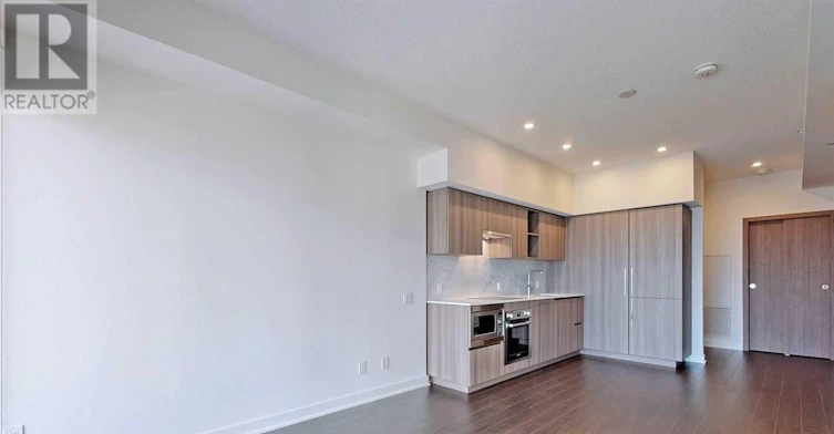 2611-17 Bathurst Street, Toronto, ON, M5V 0N1 - 12
