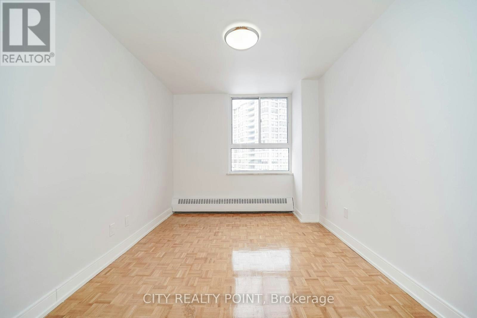 1008-6200 Bathurst Street, Toronto, ON, M2R 2A3 - 11