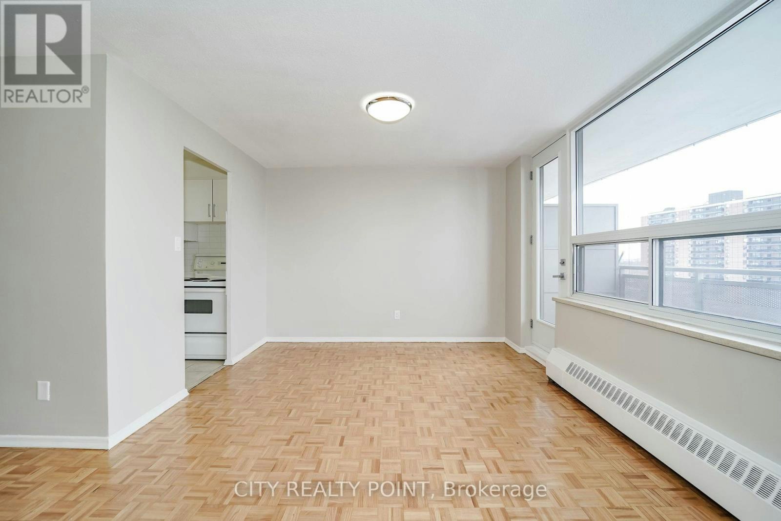 1412-6200 Bathurst Street, Toronto, ON, M2R 2A3 - 7