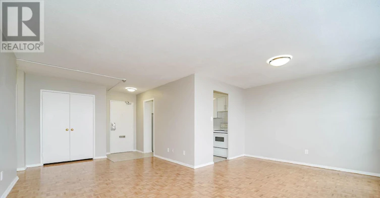 1412-6200 Bathurst Street, Toronto, ON, M2R 2A3 - 4