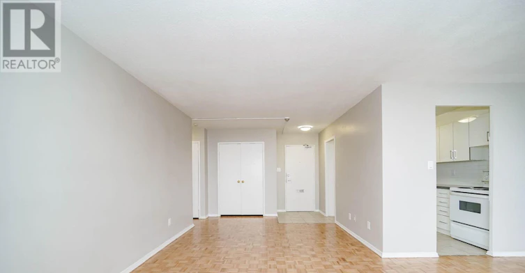 1412-6200 Bathurst Street, Toronto, ON, M2R 2A3 - 6