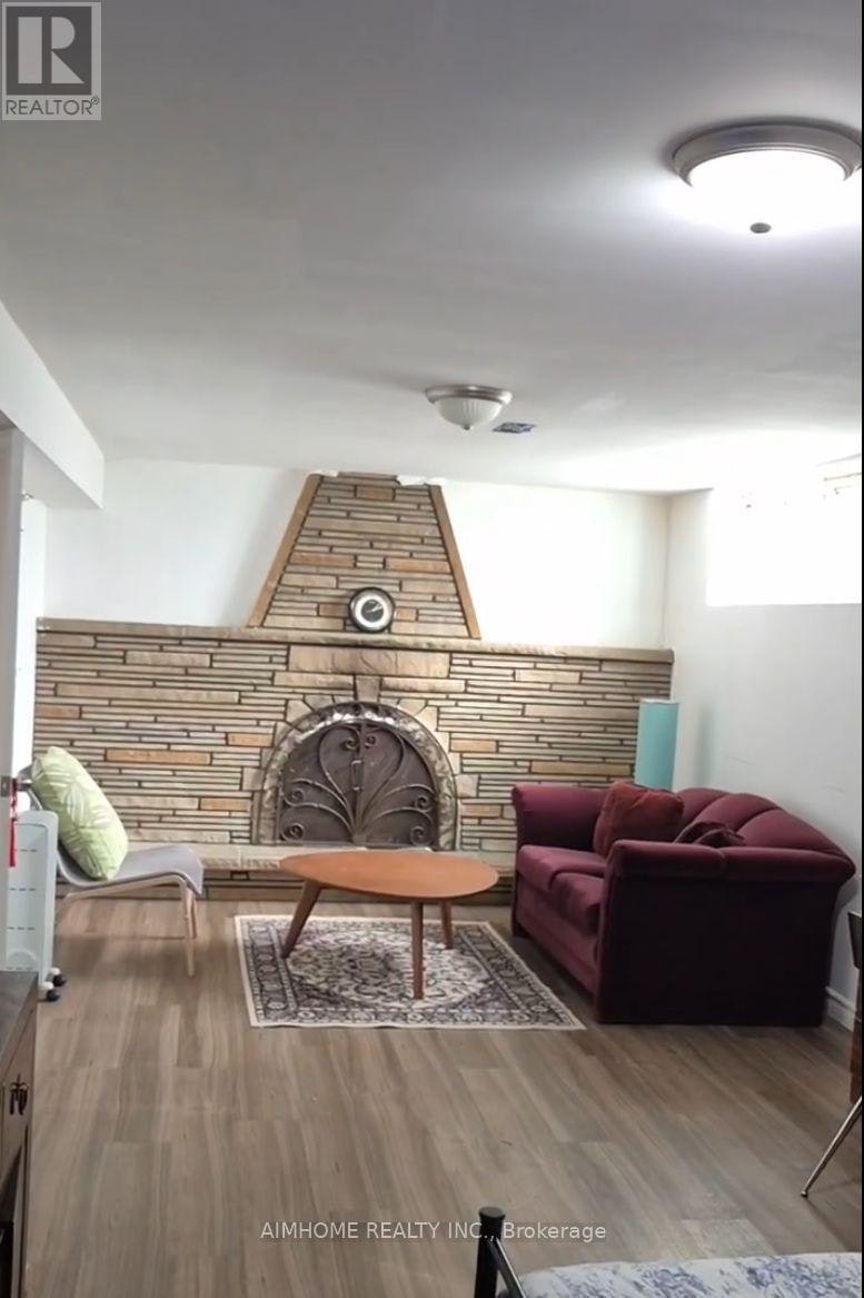LOWER-256 Patricia Avenue, Toronto, ON, M2M 1J8 - 7