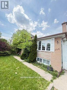 LOWER-256 Patricia Avenue, Toronto, ON, M2M 1J8 - 3