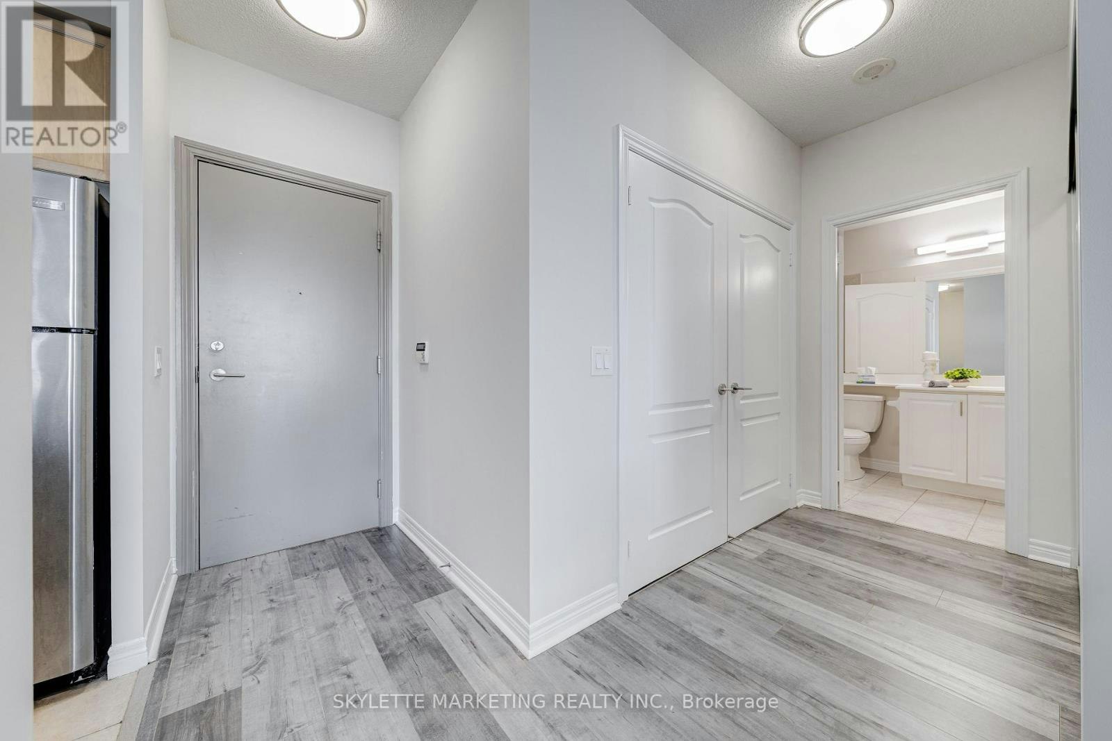 UPH04-60 Town Centre Court, Toronto, ON, M1P 0B1 - 7