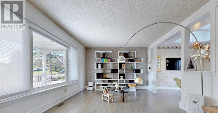23 Park Heights WEST, Georgina, ON, L4P 3T9 - 2