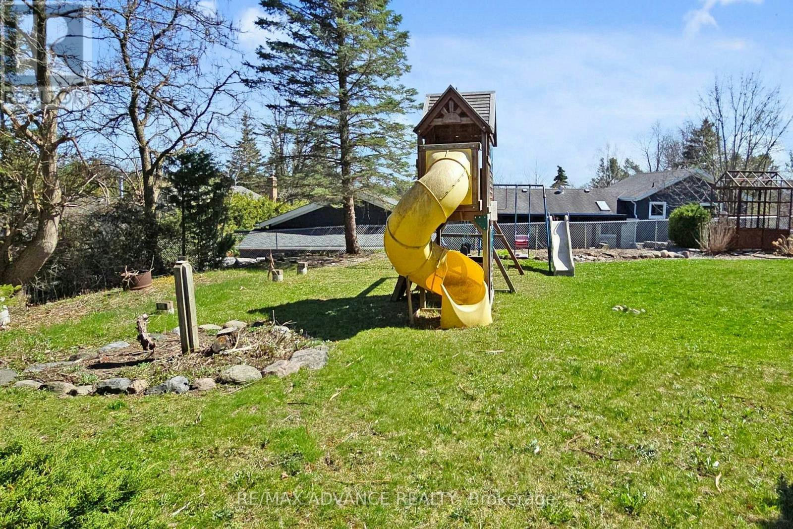 23 Park Heights WEST, Georgina, ON, L4P 3T9 - 44