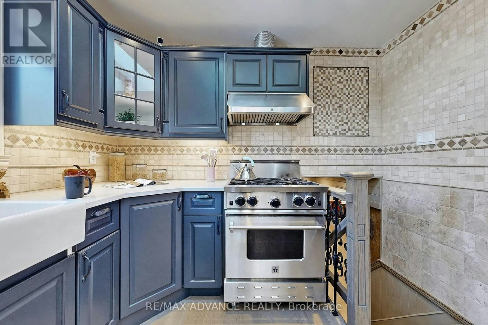 23 Park Heights WEST, Georgina, ON, L4P 3T9 - 13