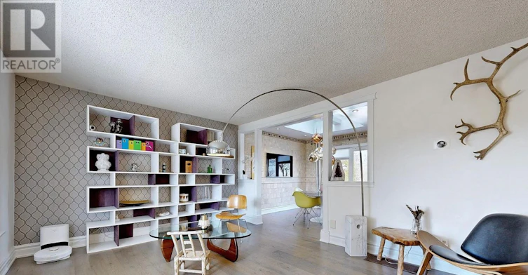 23 Park Heights WEST, Georgina, ON, L4P 3T9 - 3